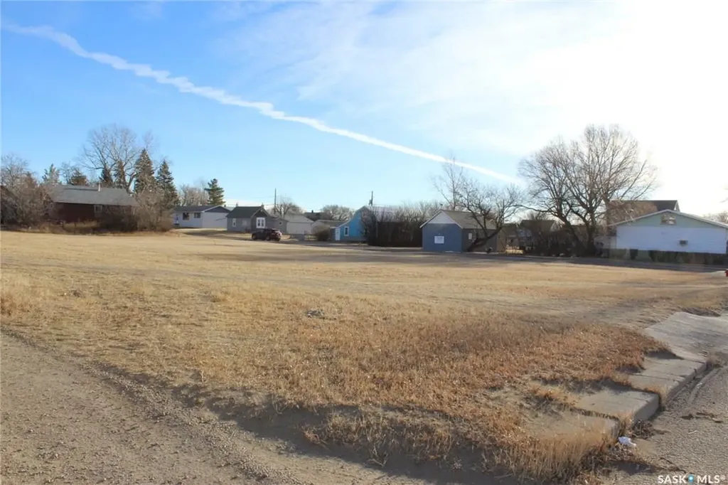 253 2nd Avenue E Shaunavon SK S0N 2M0