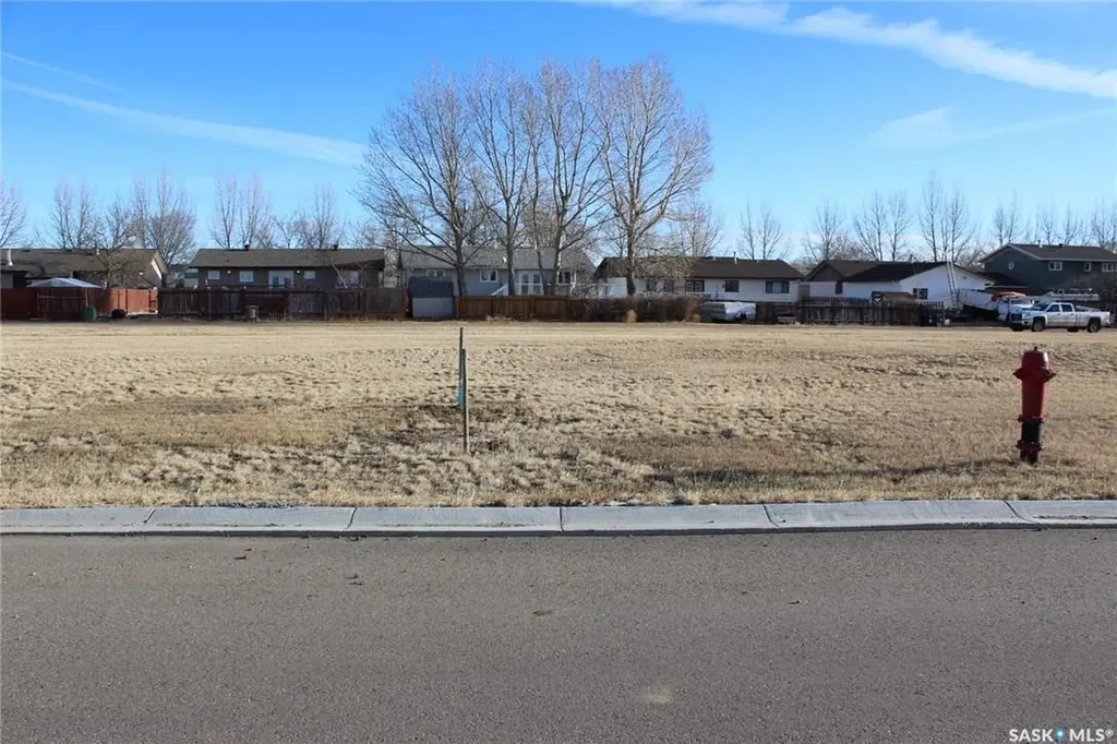 740 Kelly Drive Shaunavon SK S0N 2M0