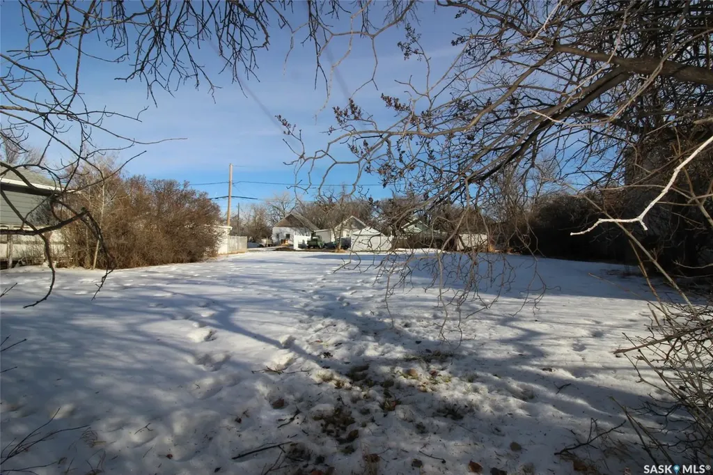 456 3rd Street W Shaunavon SK S0N 2M0