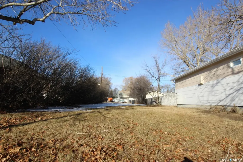 289 2nd Avenue E Shaunavon SK S0N 2M0