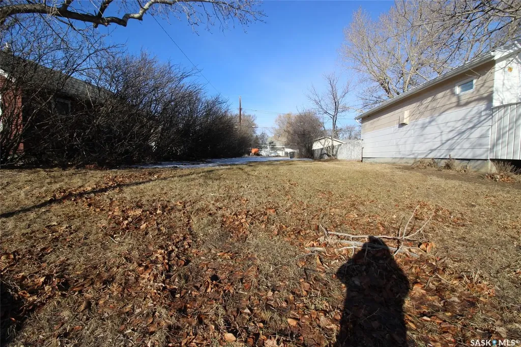 289 2nd Avenue E Shaunavon SK S0N 2M0