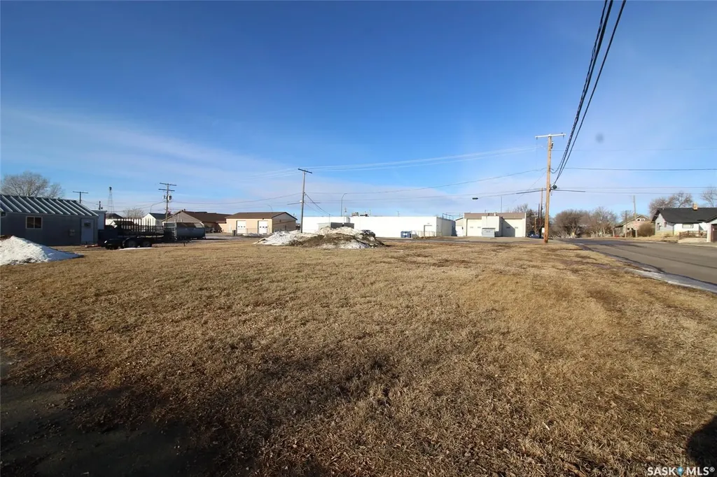 185 2nd Avenue E Shaunavon SK S0N 2M0