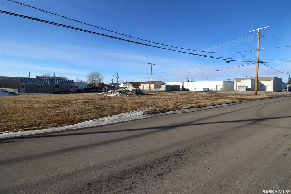 185 2nd Avenue E Shaunavon SK S0N 2M0