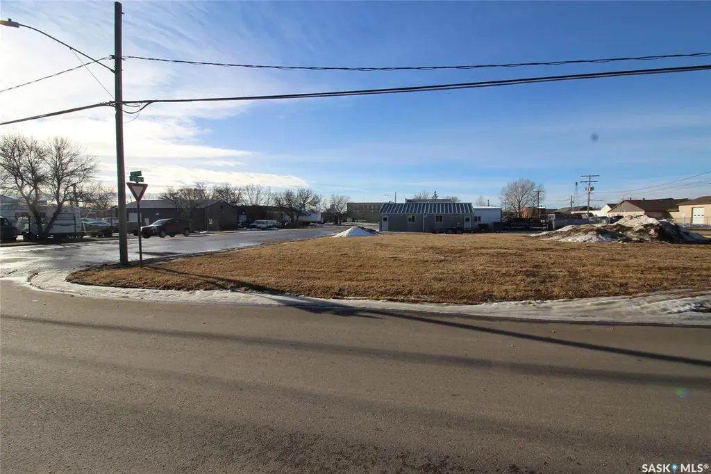 185 2nd Avenue E Shaunavon SK S0N 2M0