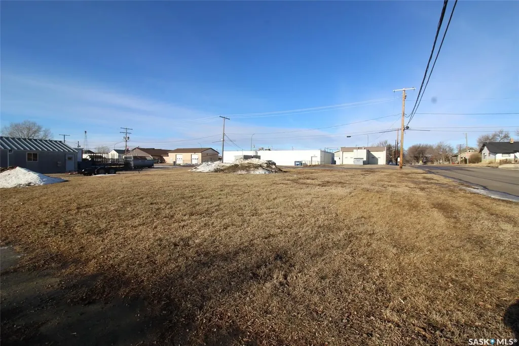 185 2nd Avenue E Shaunavon SK S0N 2M0