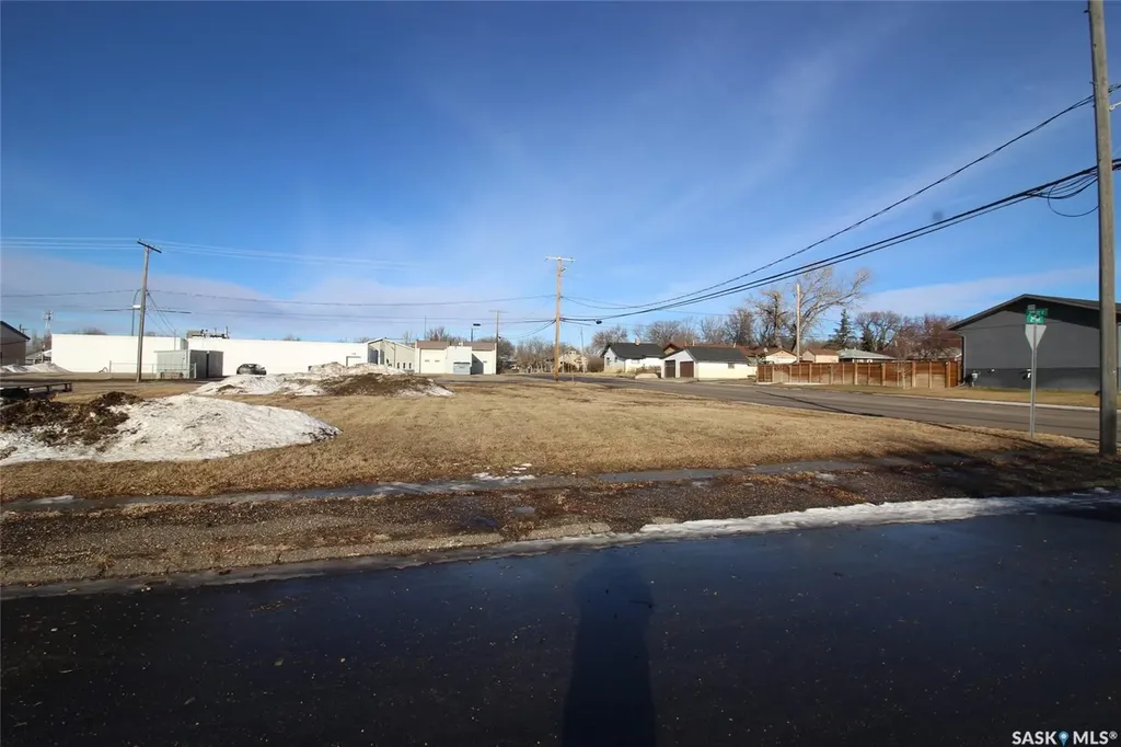 185 2nd Avenue E Shaunavon SK S0N 2M0