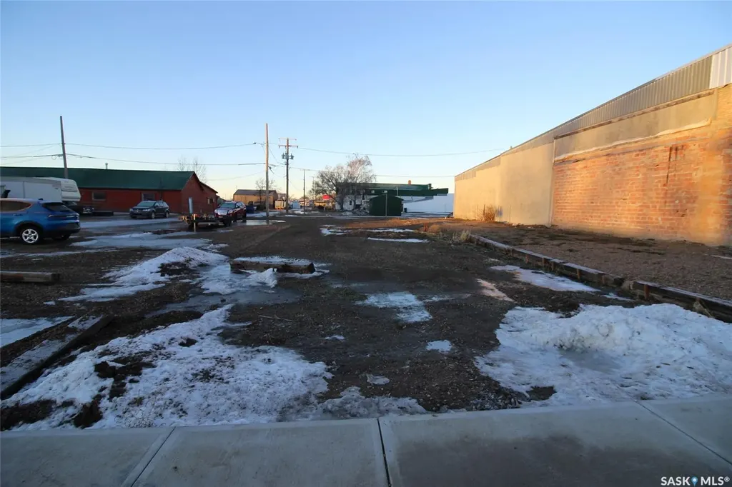 265 Centre Street Shaunavon SK S0N 2M0
