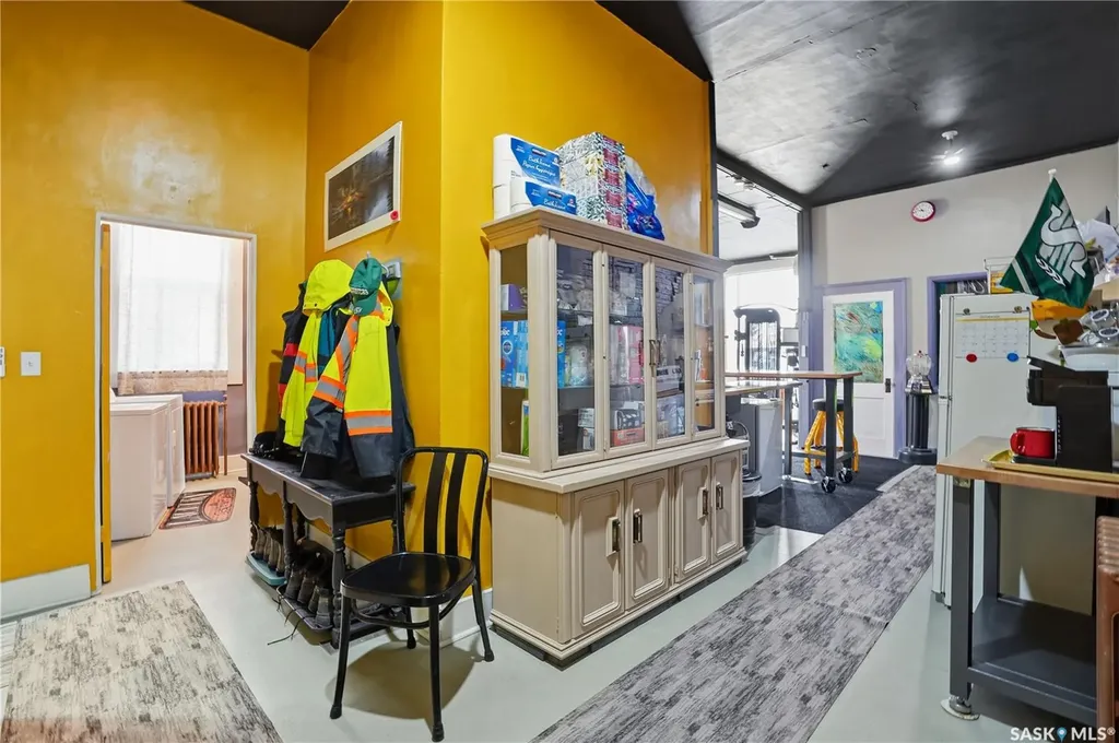 418 Main Street Gravelbourg SK S0H 1X0