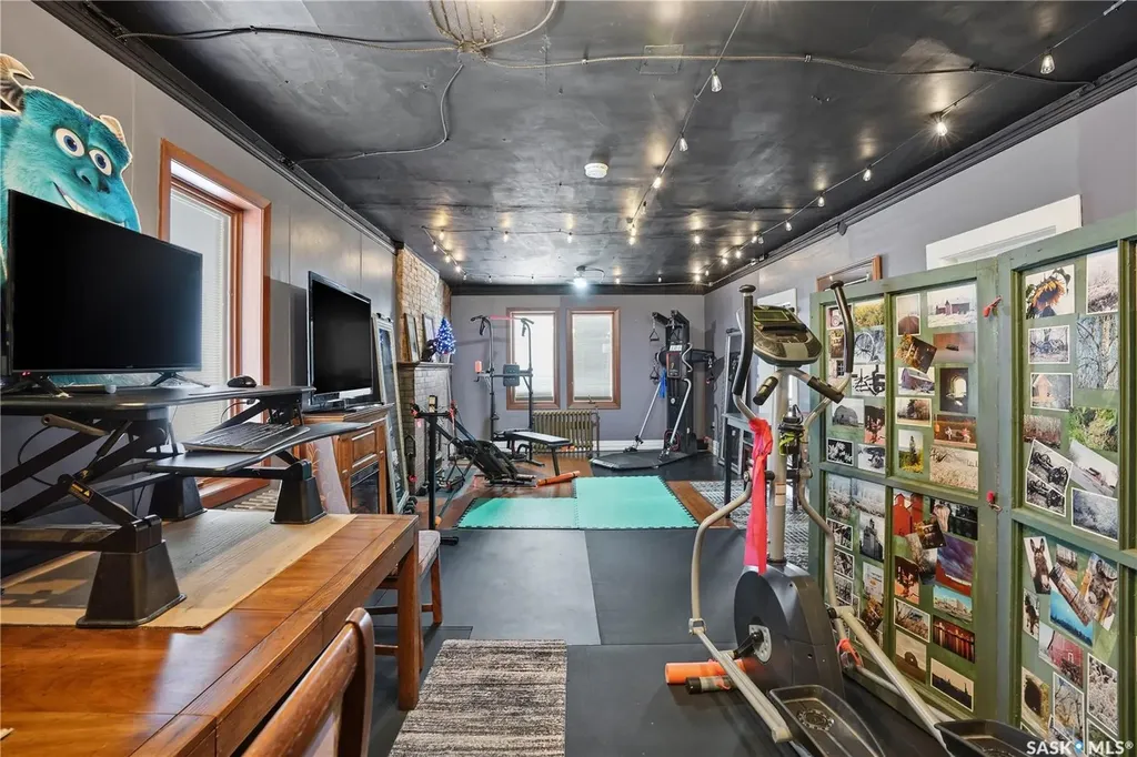 418 Main Street Gravelbourg SK S0H 1X0
