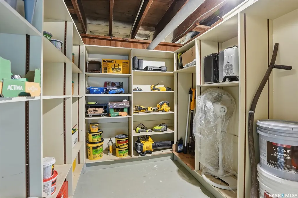 418 Main Street Gravelbourg SK S0H 1X0