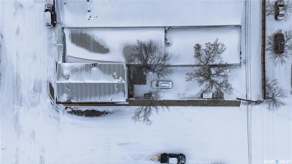 418 Main Street Gravelbourg SK S0H 1X0