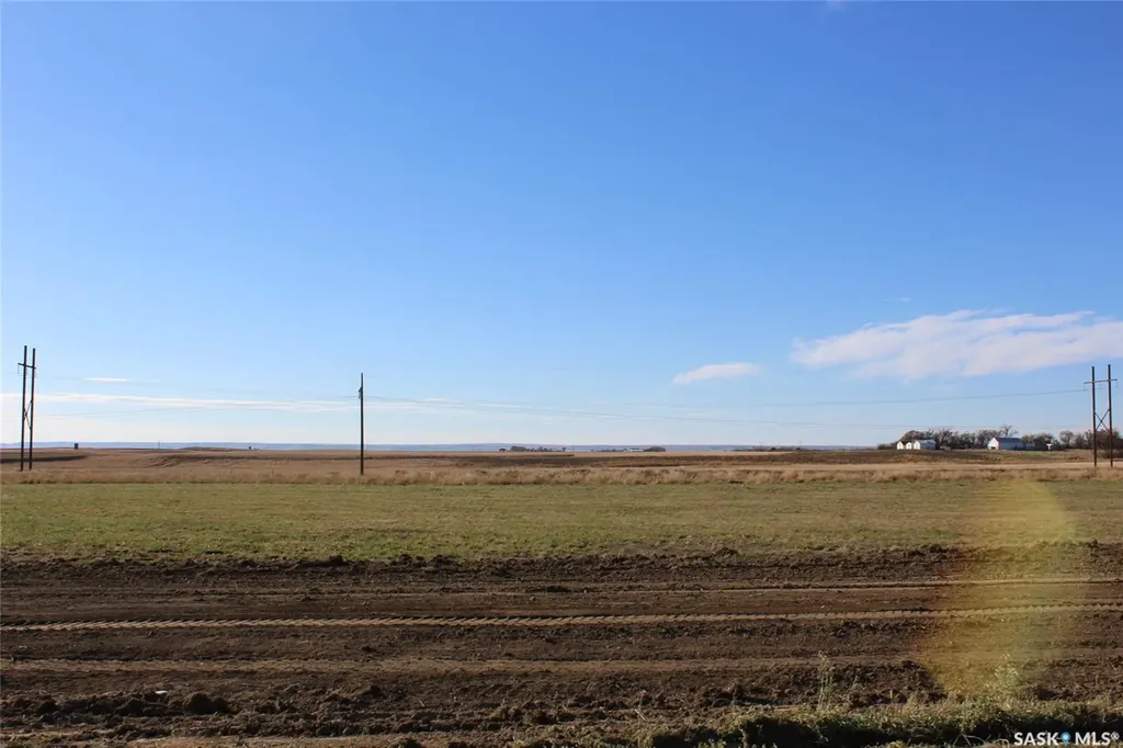 775 Horsey Road Shaunavon SK S0N 2M0