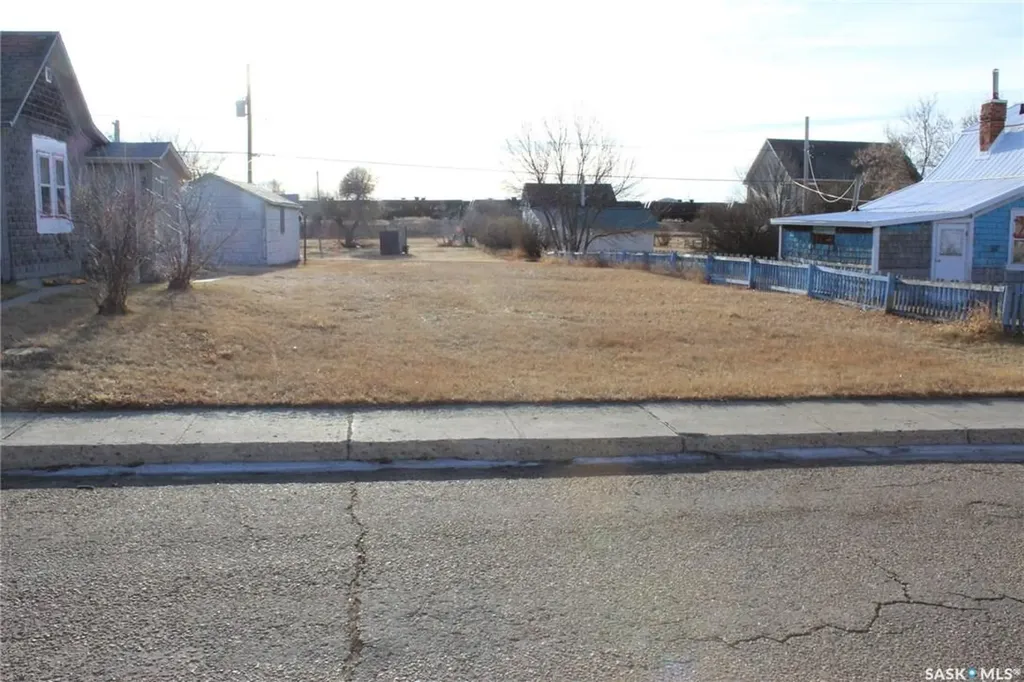 274 2nd Avenue E Shaunavon SK S0N 2M0