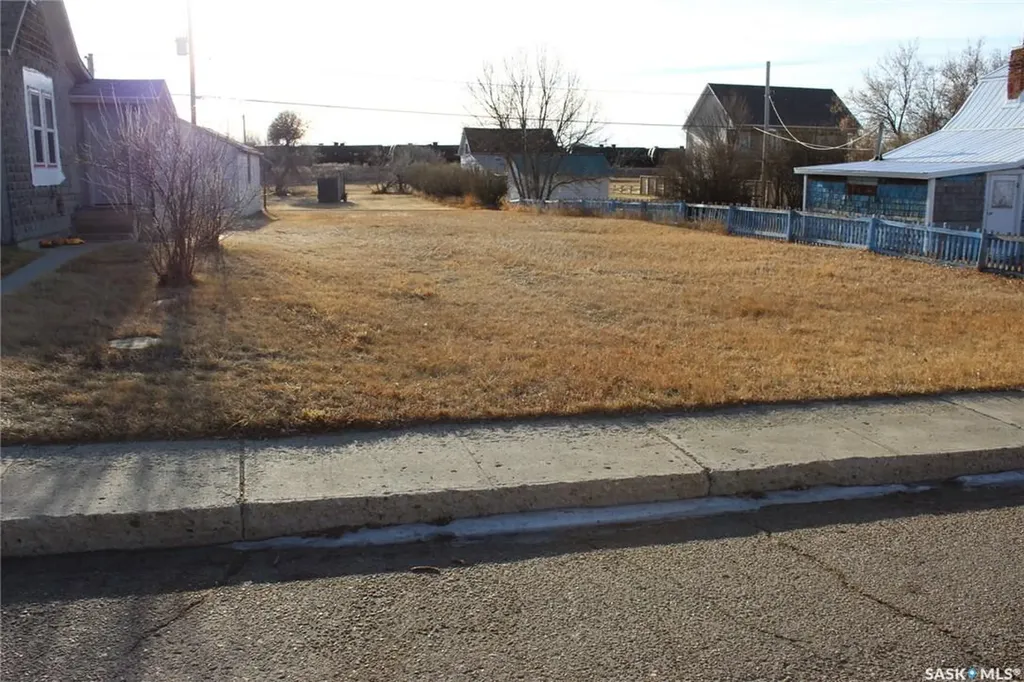 274 2nd Avenue E Shaunavon SK S0N 2M0