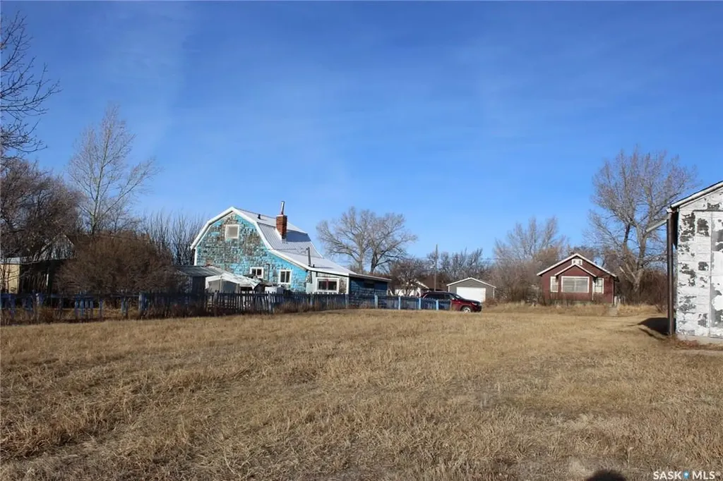 274 2nd Avenue E Shaunavon SK S0N 2M0