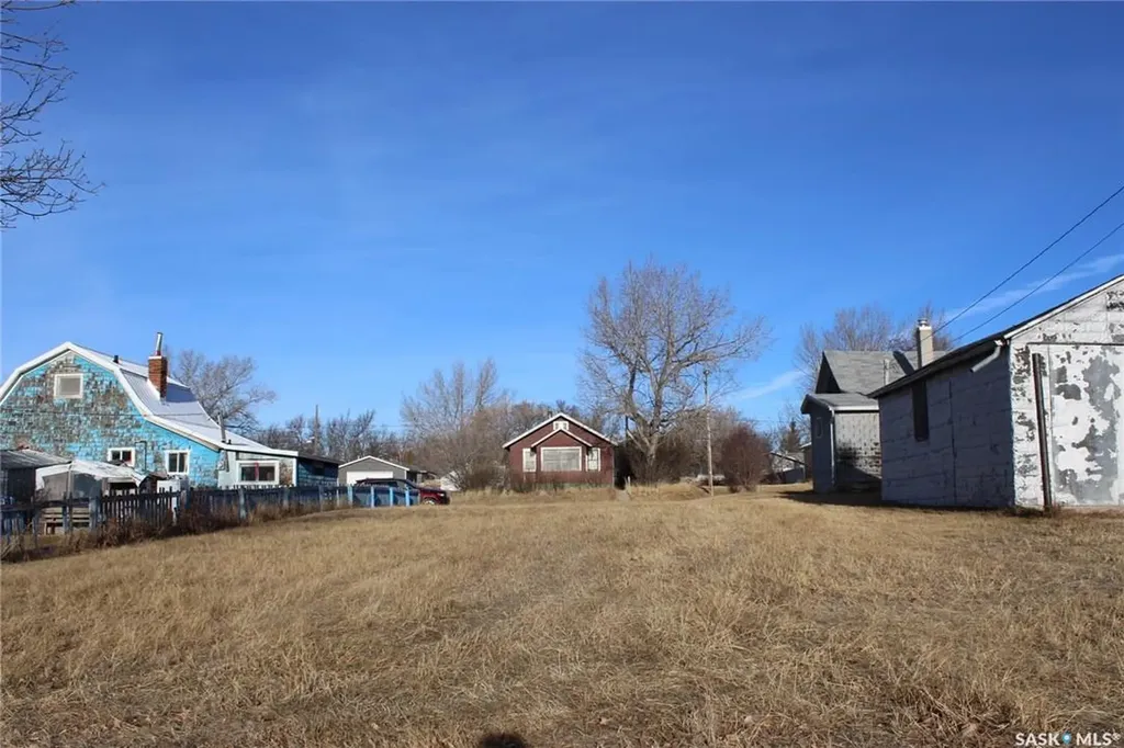 274 2nd Avenue E Shaunavon SK S0N 2M0