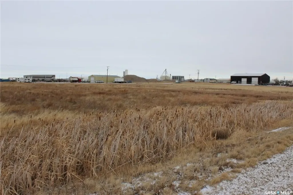 605 Horsey Road Shaunavon SK S0N 2M0