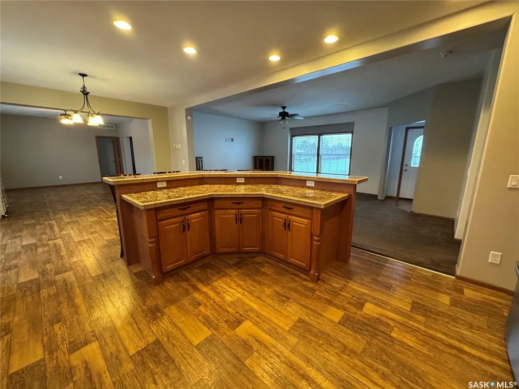 528 Duke Street Imperial SK S0G 2J0