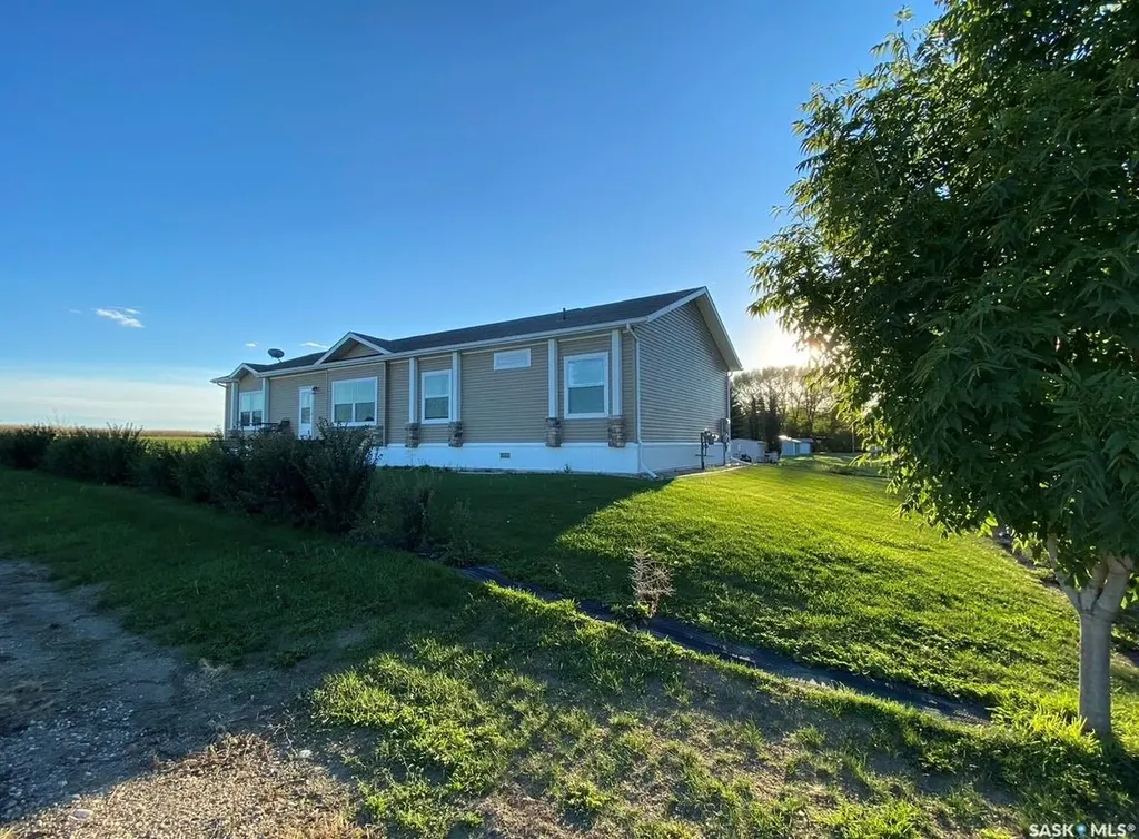 528 Duke Street Imperial SK S0G 2J0