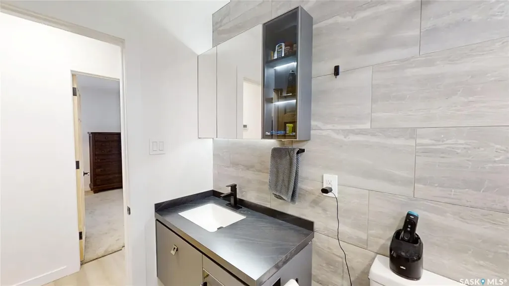 4 Churchill Place Kindersley SK S0L 1S0