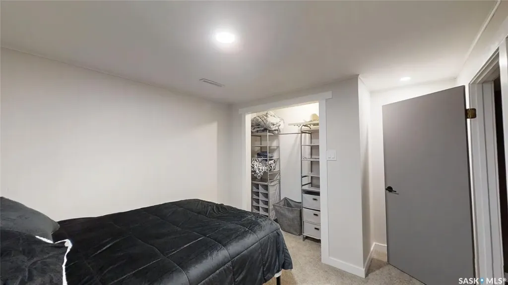 4 Churchill Place Kindersley SK S0L 1S0