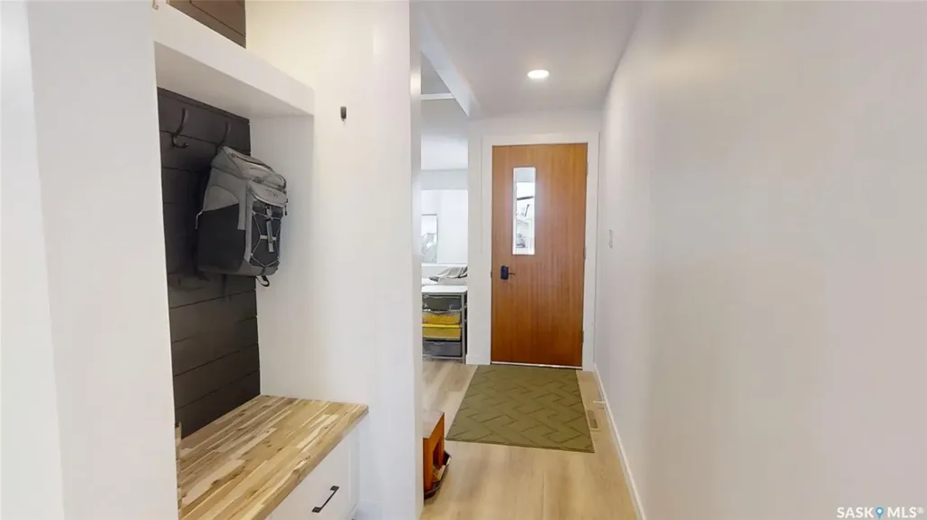 4 Churchill Place Kindersley SK S0L 1S0