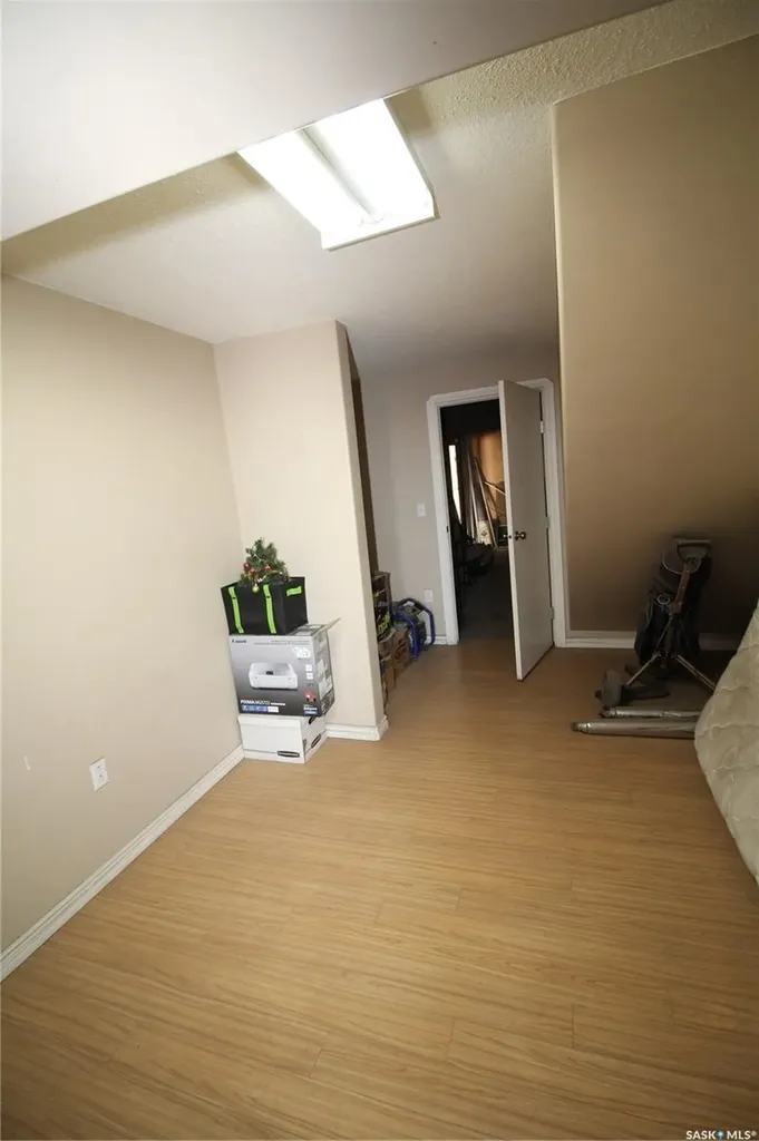 102 5th Avenue W Battleford SK S0M 0E0