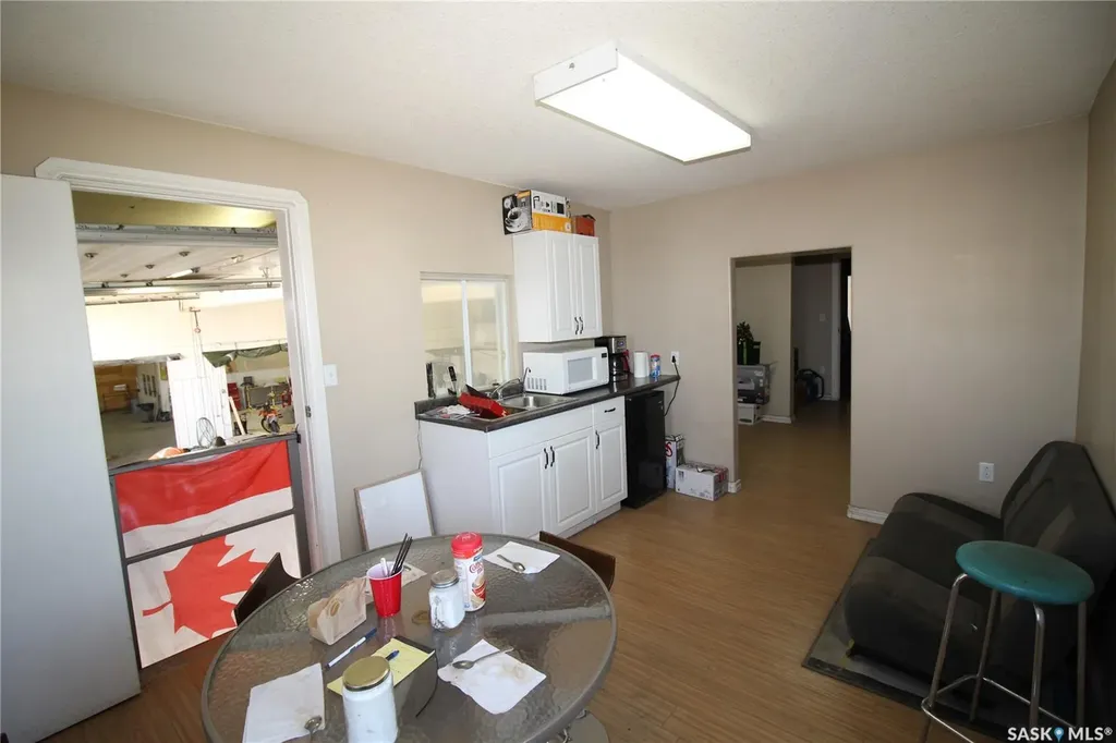 102 5th Avenue W Battleford SK S0M 0E0