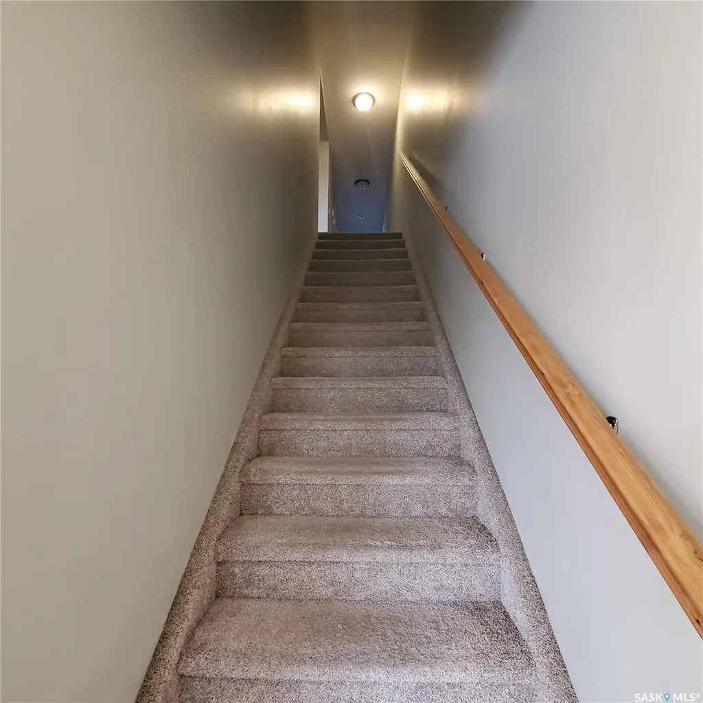 1703 Patrick Crescent Saskatoon SK S7W 0G1