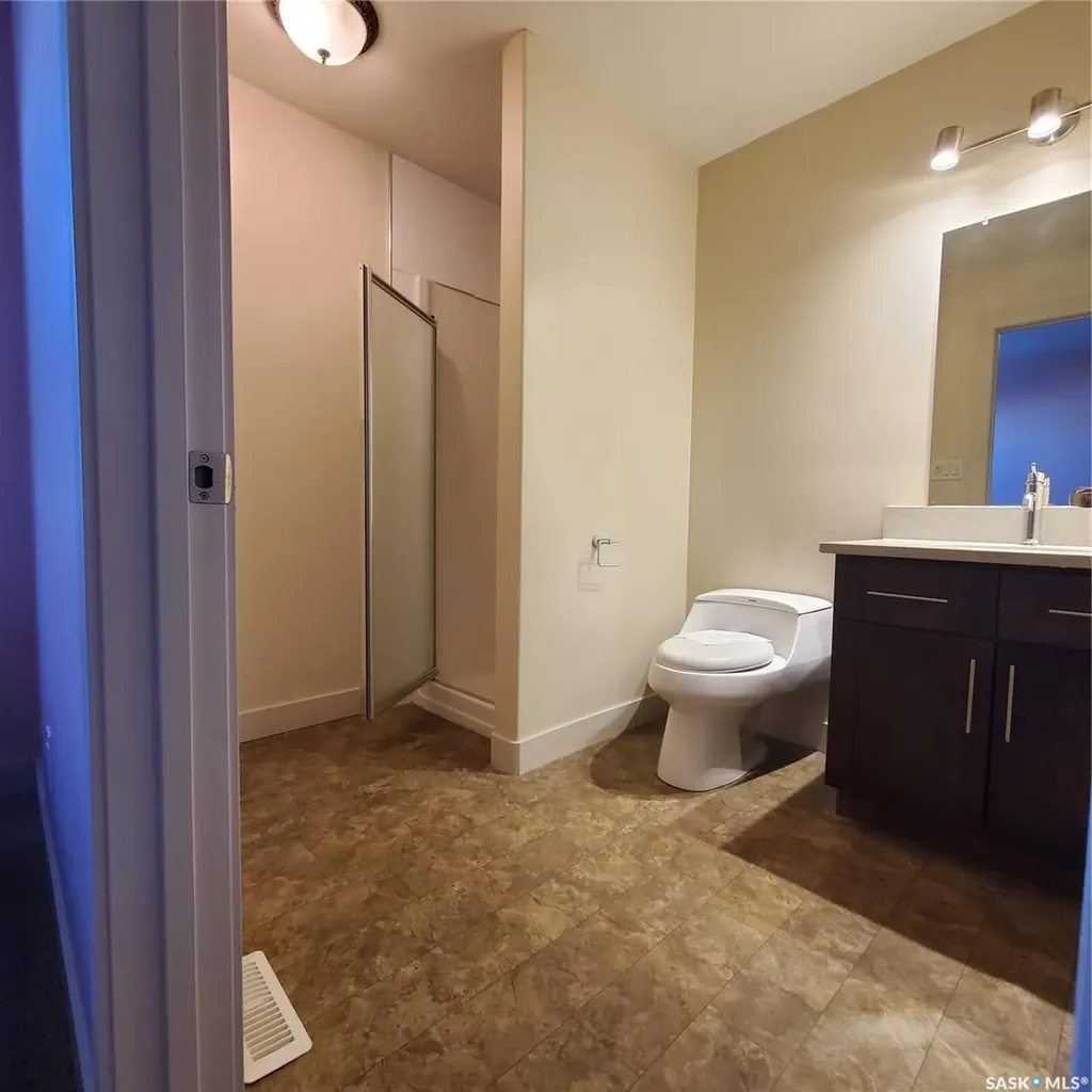 1703 Patrick Crescent Saskatoon SK S7W 0G1
