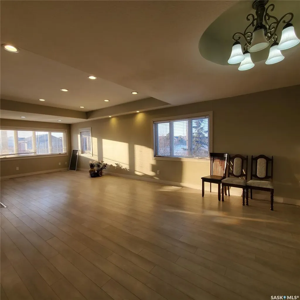 1703 Patrick Crescent Saskatoon SK S7W 0G1