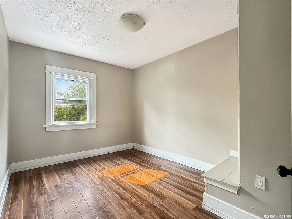 1472 99th Street North Battleford SK S9A 0R1