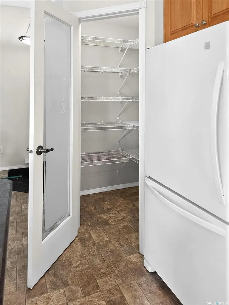 105 Nelson Avenue Kipling SK S0G 2S0