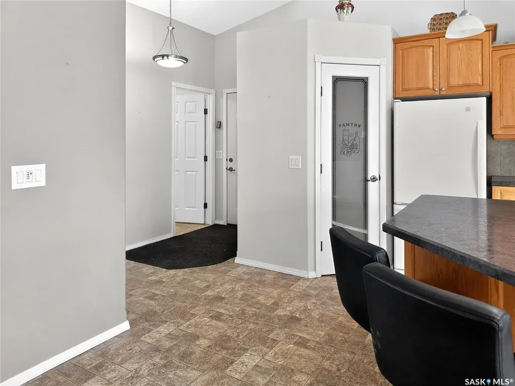 105 Nelson Avenue Kipling SK S0G 2S0