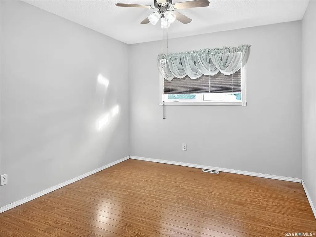 105 Nelson Avenue Kipling SK S0G 2S0