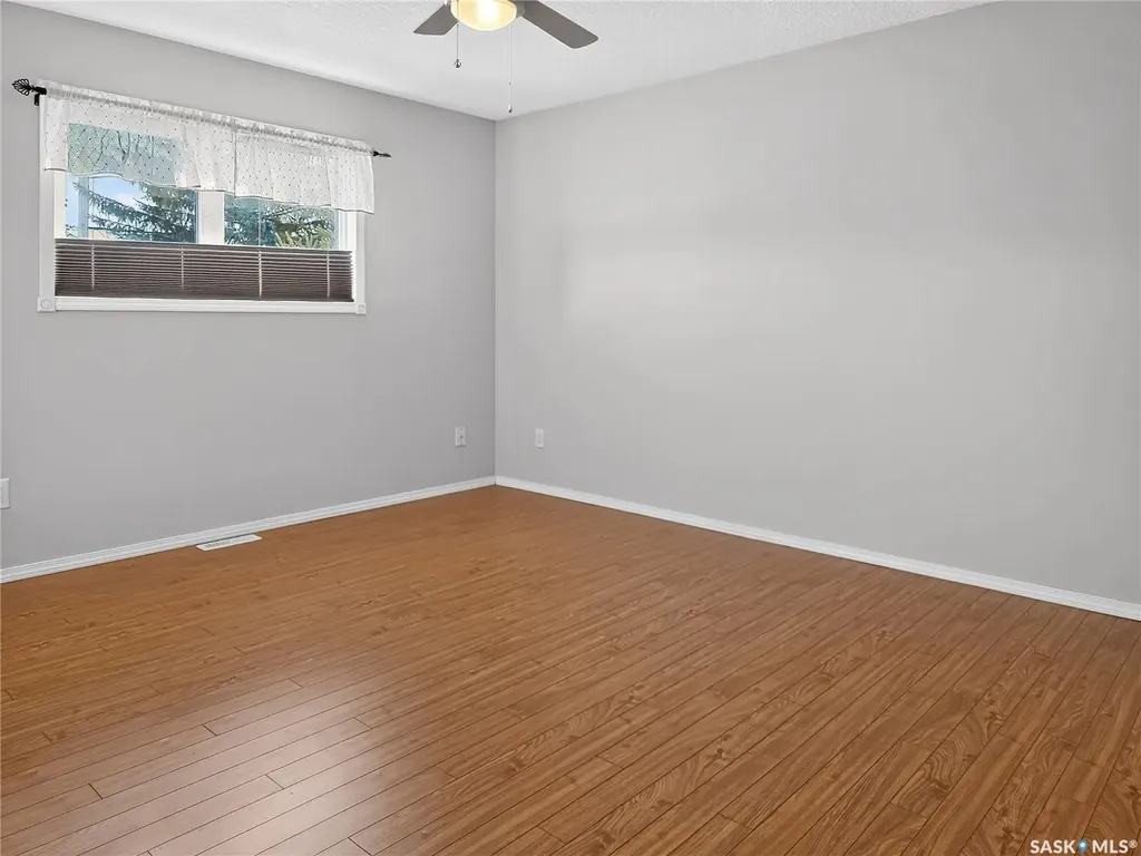 105 Nelson Avenue Kipling SK S0G 2S0