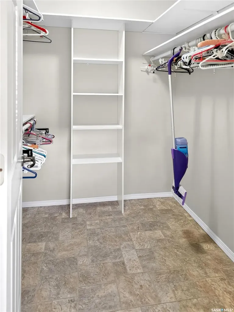 105 Nelson Avenue Kipling SK S0G 2S0