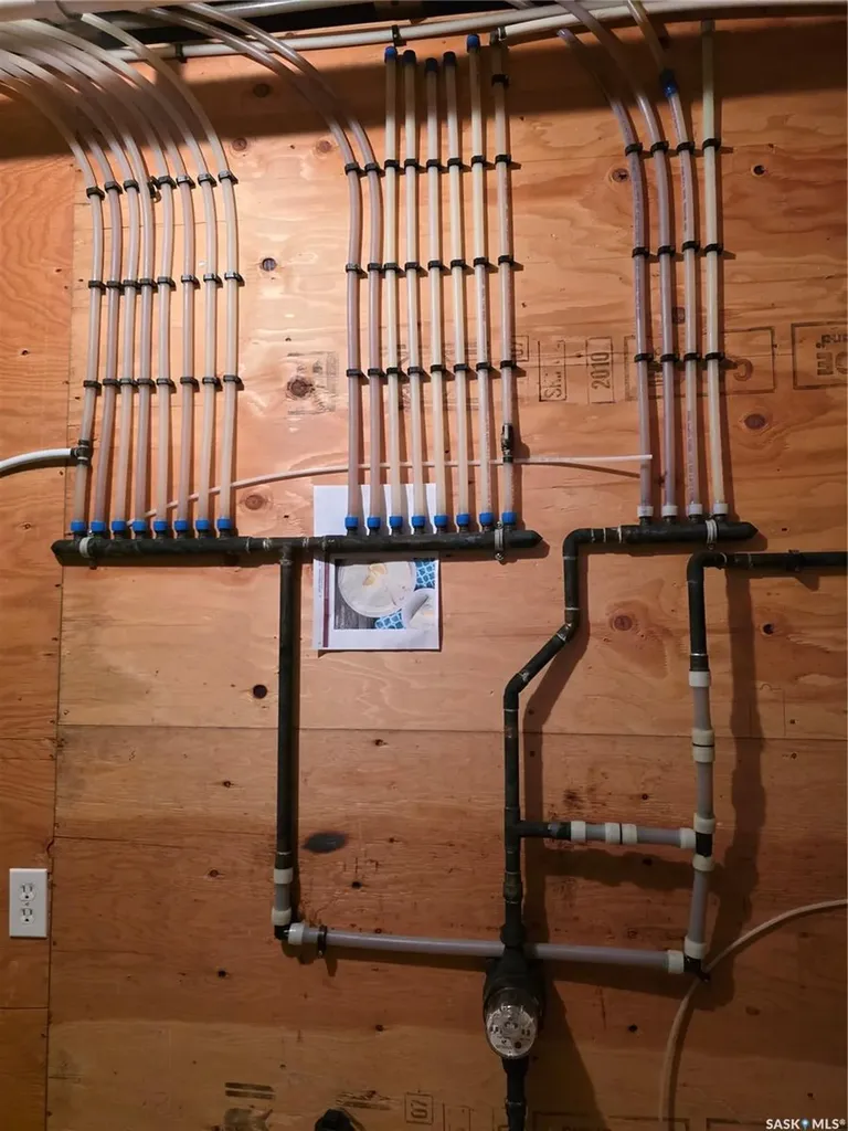 105 Nelson Avenue Kipling SK S0G 2S0