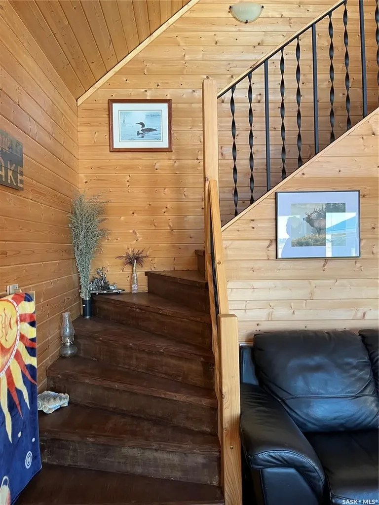 16 Porcupine Drive Big River Rm No. 555 SK S0J 0E0