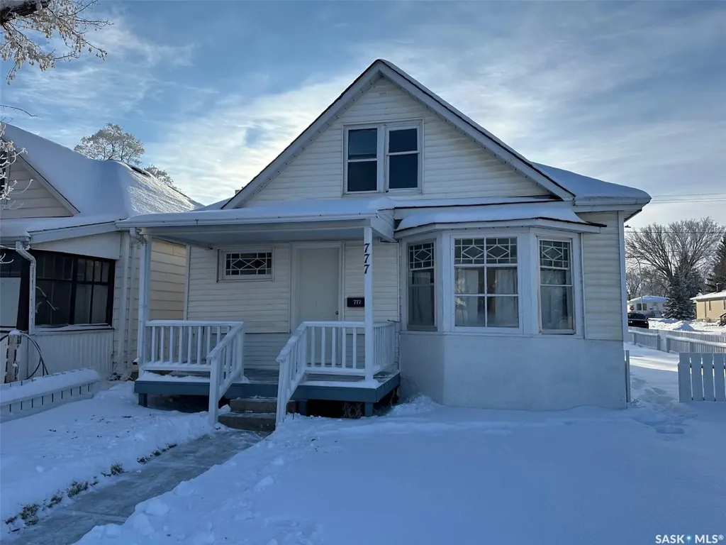 777 Coteau Street W Moose Jaw SK S6H 5E7