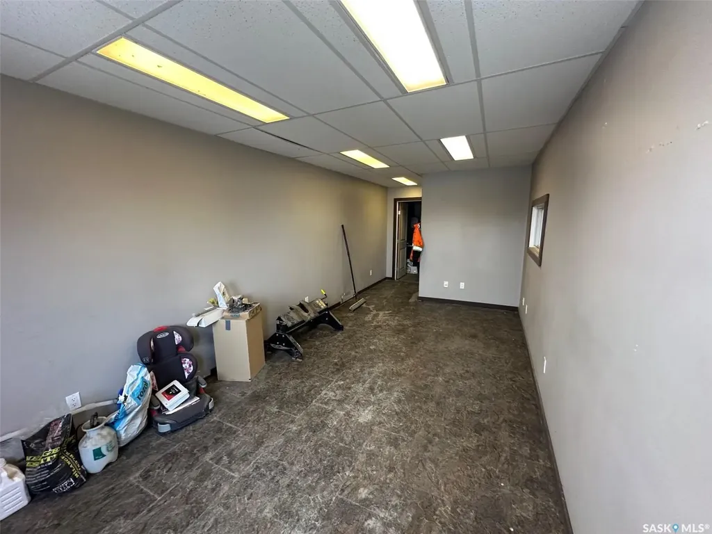 250 North Service Road W Moose Jaw SK S6H 0A3