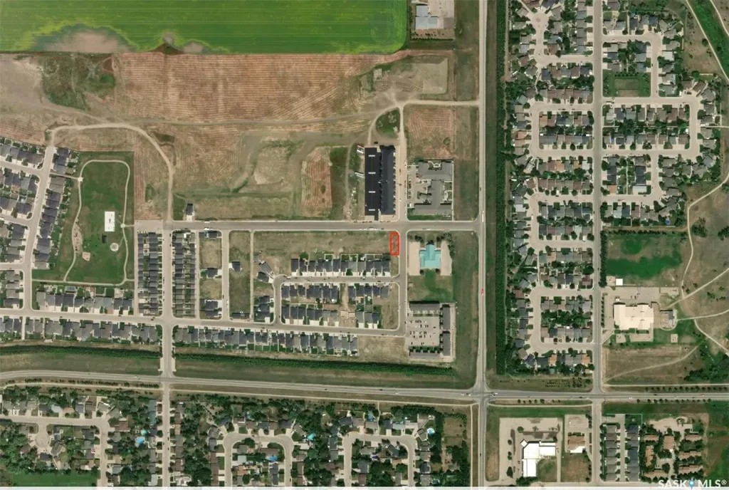 919 West Park Boulevard Moose Jaw SK S6J 0E5