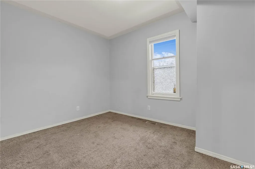 2231 Quebec Street Regina SK S4P 1K3