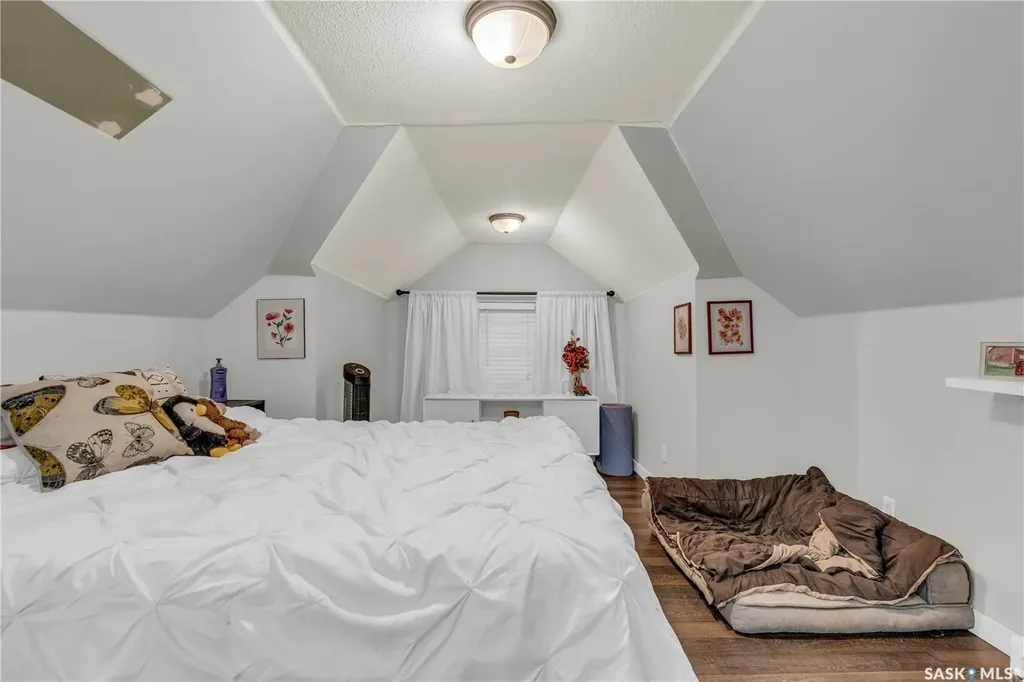 2231 Quebec Street Regina SK S4P 1K3