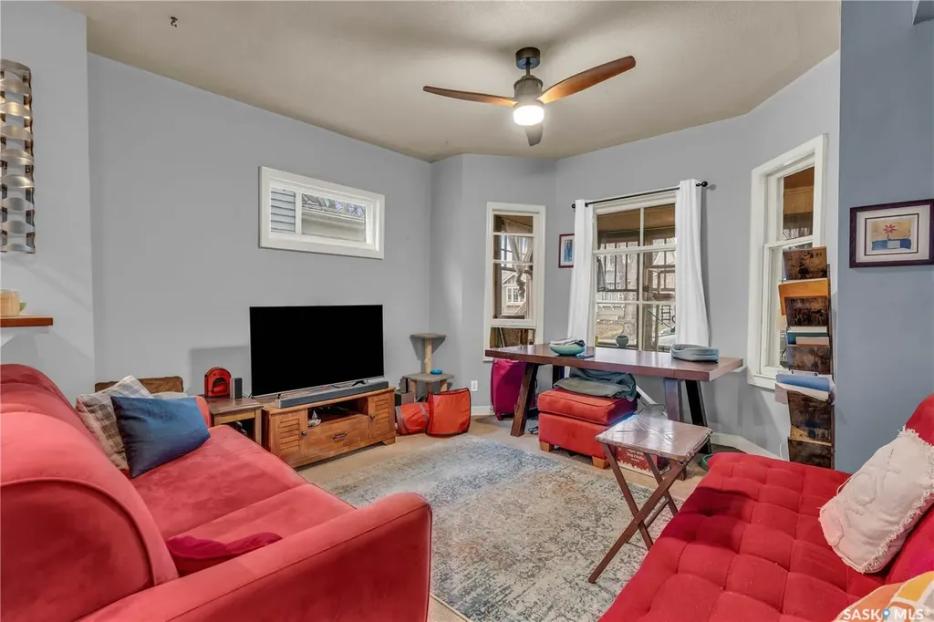 2231 Quebec Street Regina SK S4P 1K3