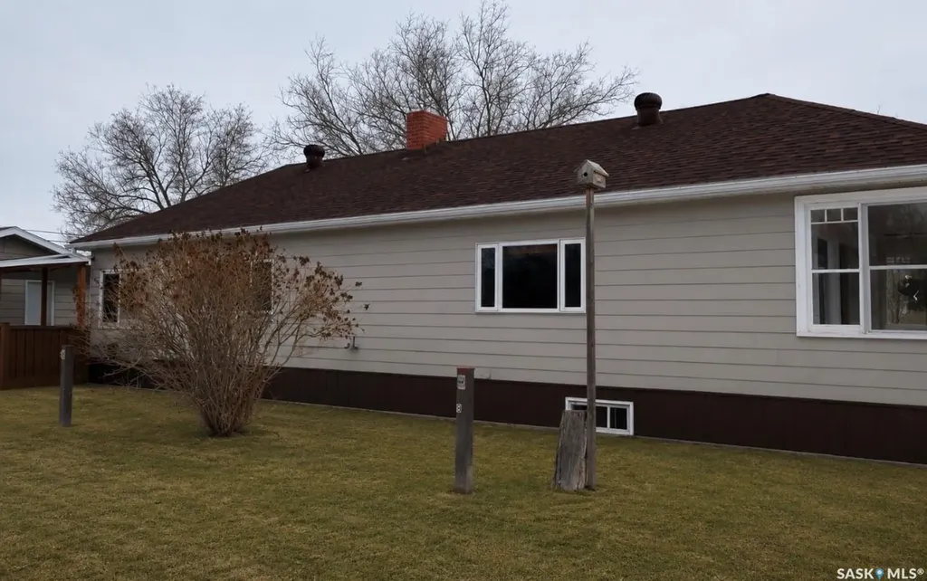 52 2nd Avenue NE Swift Current SK S9H 2C5