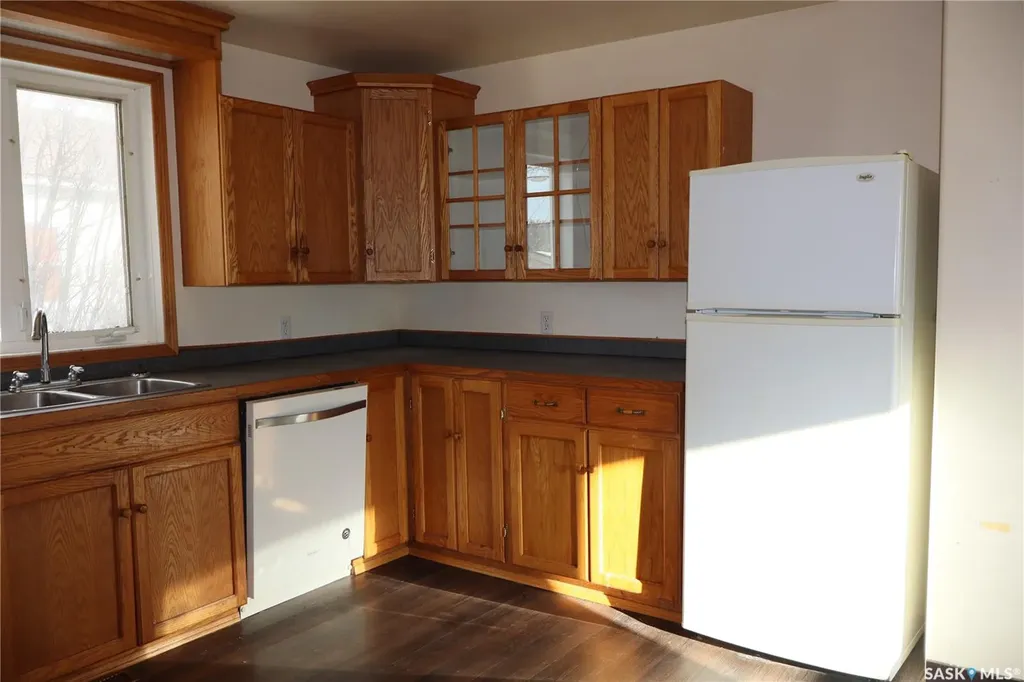 52 2nd Avenue NE Swift Current SK S9H 2C5