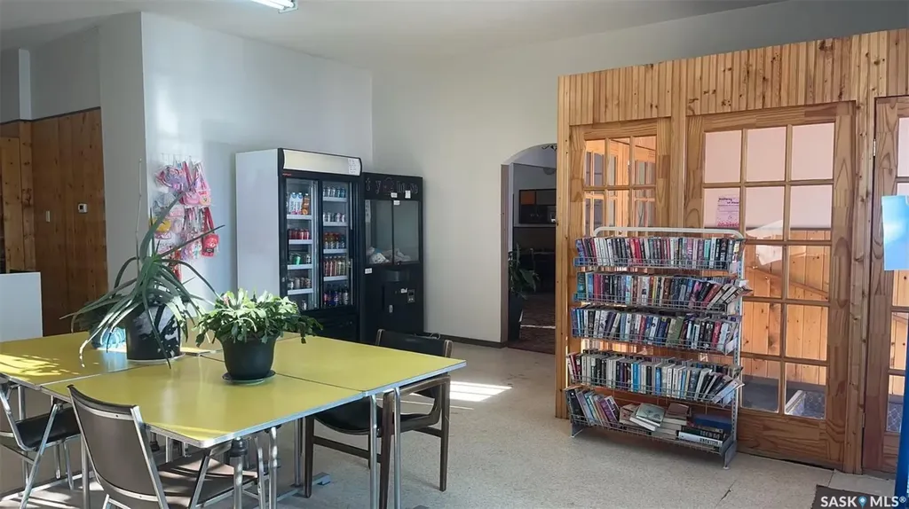 207 Railway Avenue Watson SK S0K 4V0