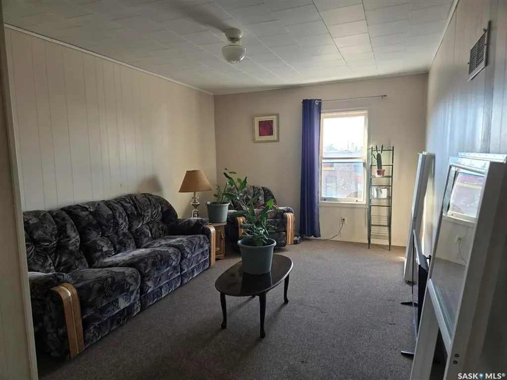 616 Main Street Humboldt SK S0K 2A0