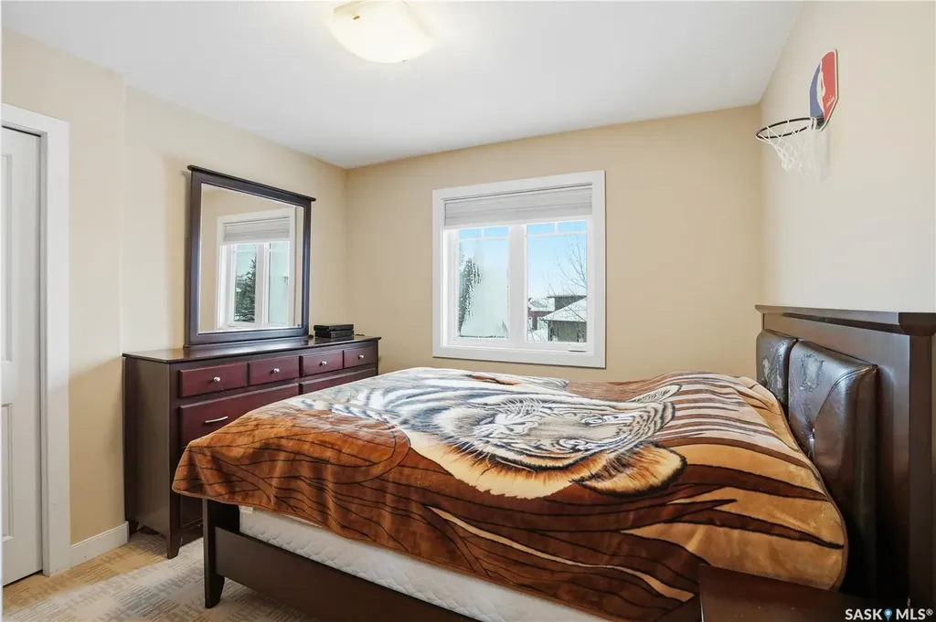215 Beechwood Crescent Saskatoon SK S7V 1K6